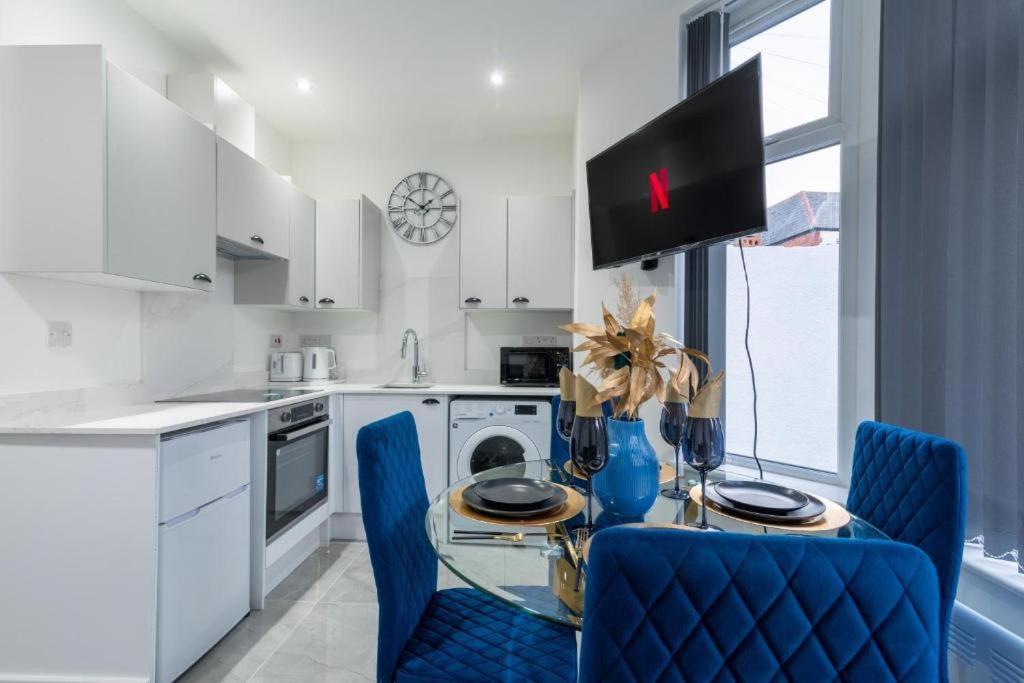 Luxurious Apartments - In Cardiff Exterior foto